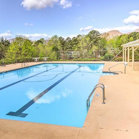 Lake Lure Studio With Private Balcony And Pool Access! Exterior foto
